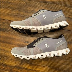 Men’s On Cloud 5 Size 10.5